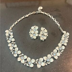 Vintage Lisner Enamel & Rhinestone Necklace and Earrings set